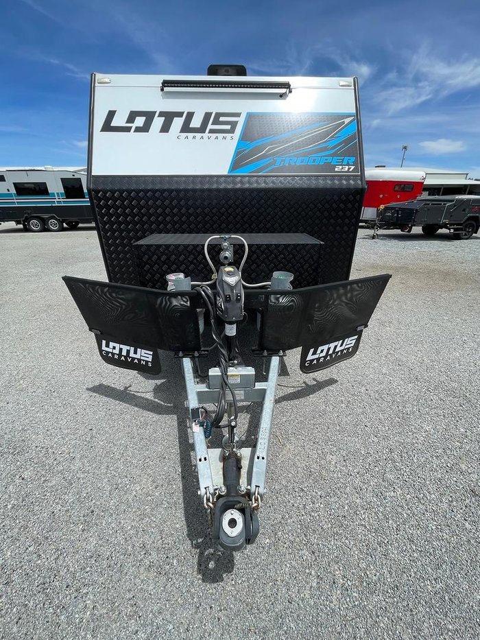 2021 Lotus Caravans 23'7 Trooper (Triple Bunk)