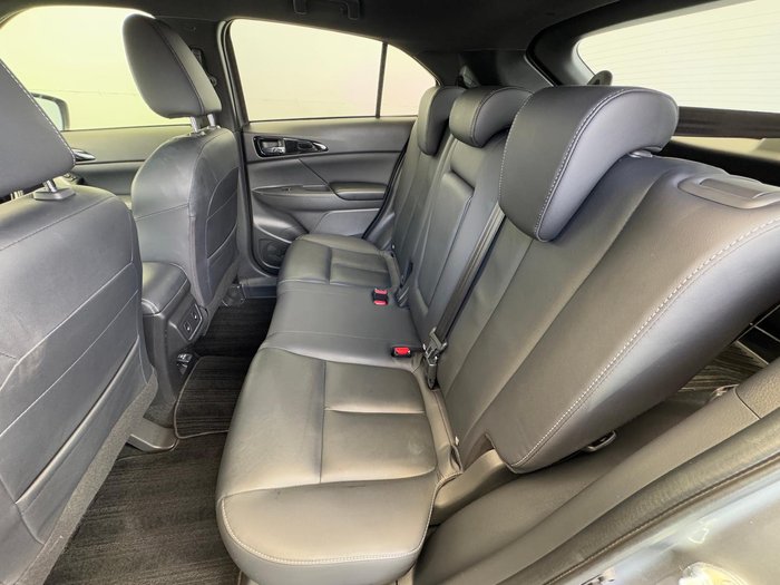 2021 Mitsubishi Eclipse Cross XLS Plus