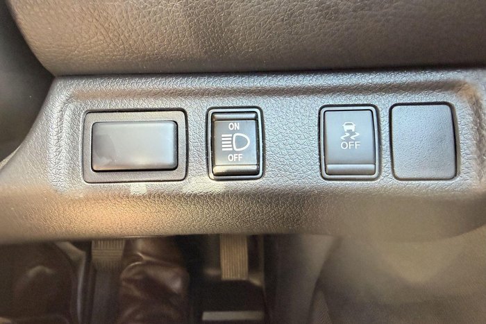 2024 Nissan Navara SL Warrior D23 MY24 4X4 Dual Range Brilliant Silver