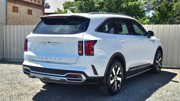 2022 Kia Sorento Sport