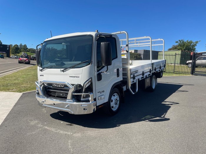 2026 Isuzu Npr 45/65-175 Dt D34 Trade Pack