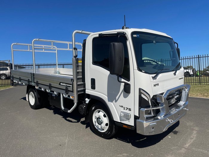 2026 Isuzu Npr 45/65-175 Dt D34 Trade Pack
