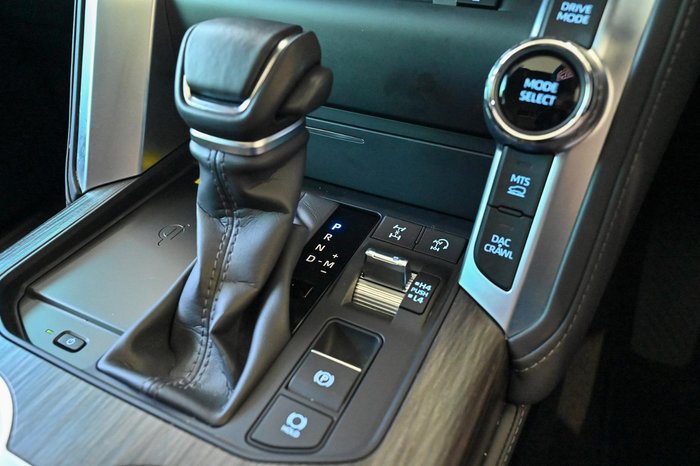 2023 Toyota Landcruiser Sahara ZX FJA300R 4X4 Dual Range Crystal Pearl