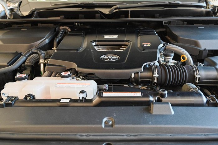 2023 Toyota Landcruiser Sahara ZX FJA300R 4X4 Dual Range Crystal Pearl