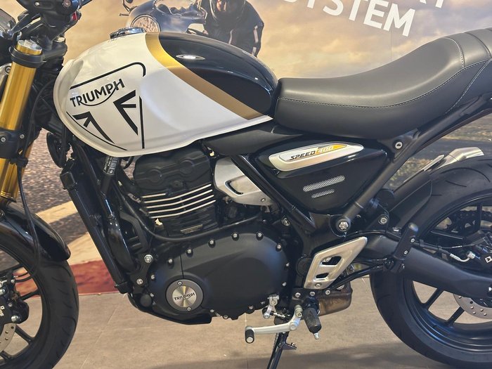 2026 Triumph Speed 400 Speed Four White