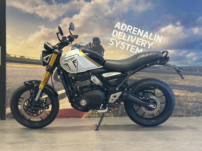 2025 Triumph Speed 400 Speed Four White