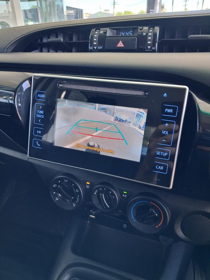 2019 Toyota Hilux Workmate GUN122R 4x2 Glacier White