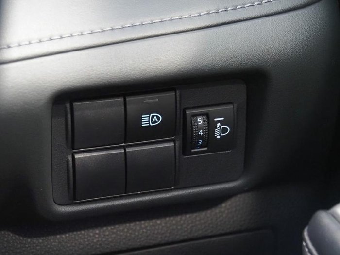 2021 Toyota Kluger GX