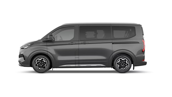 2025 Ford Tourneo Active