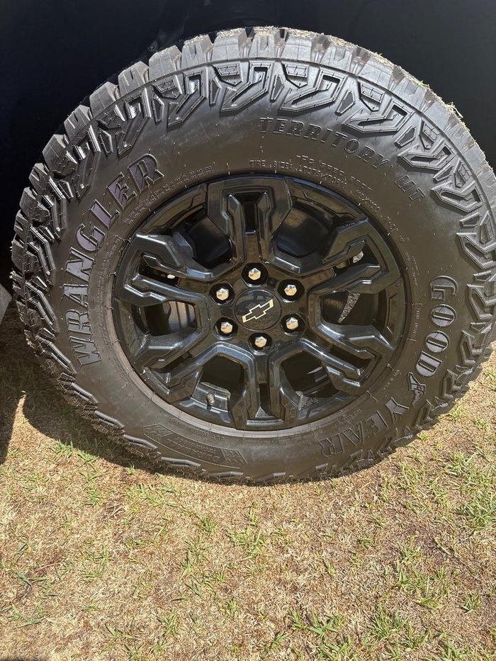 2025 Chevrolet Silverado 1500 ZR2 W/Tech Pack