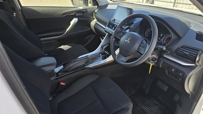 2023 Mitsubishi Eclipse Cross ES