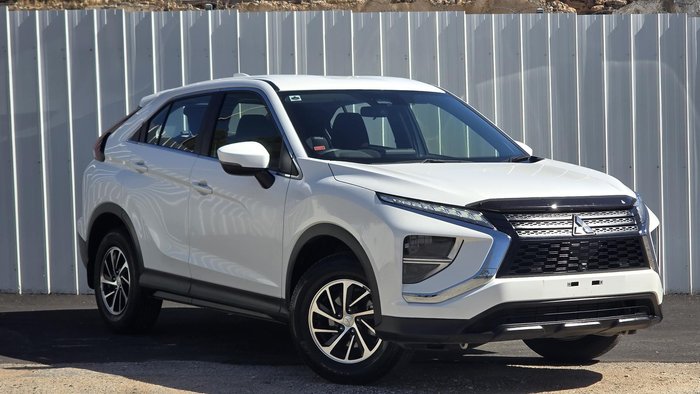 2023 Mitsubishi Eclipse Cross ES