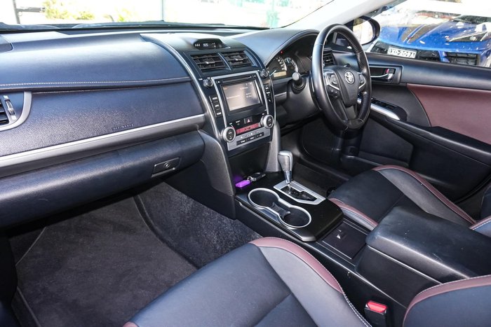 2015 Toyota Camry Atara SX