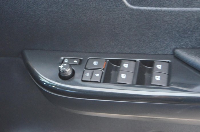 2023 Toyota Hilux Rogue