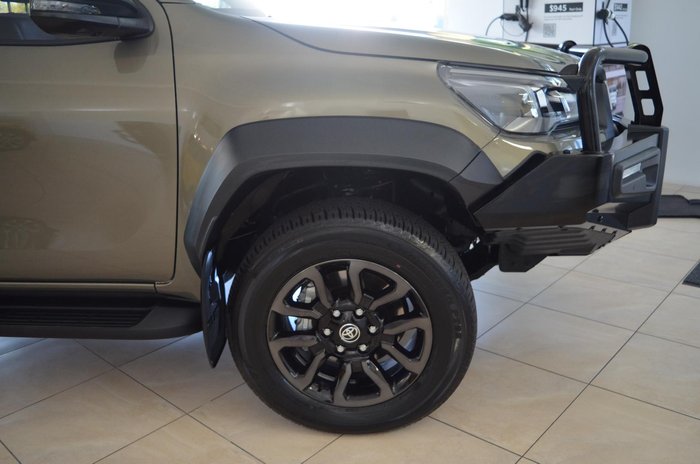 2023 Toyota Hilux Rogue