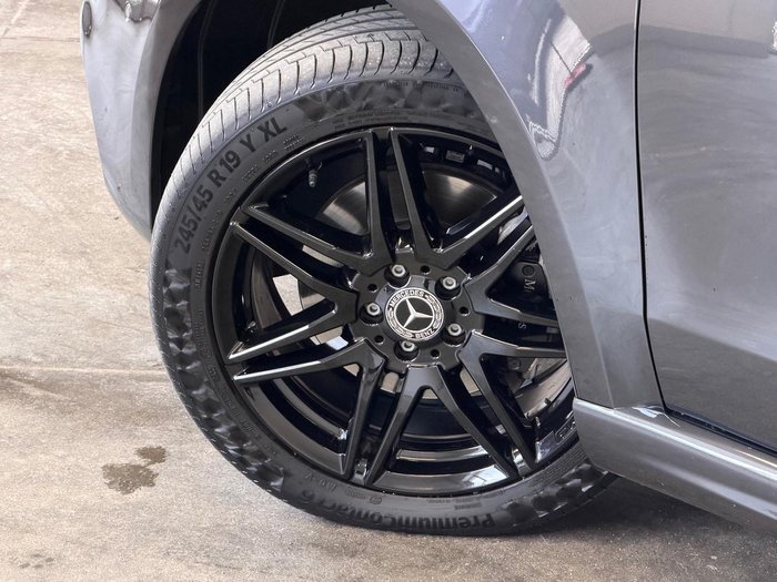 2022 Mercedes-Benz V-Class V300 d AMG Avantgarde