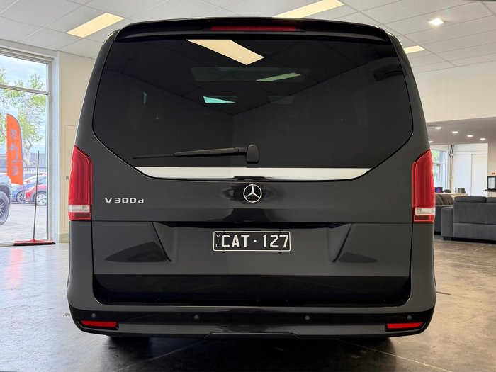 2022 Mercedes-Benz V-Class V300 d AMG Avantgarde