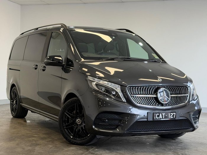 2022 Mercedes-Benz V-Class V300 d AMG Avantgarde