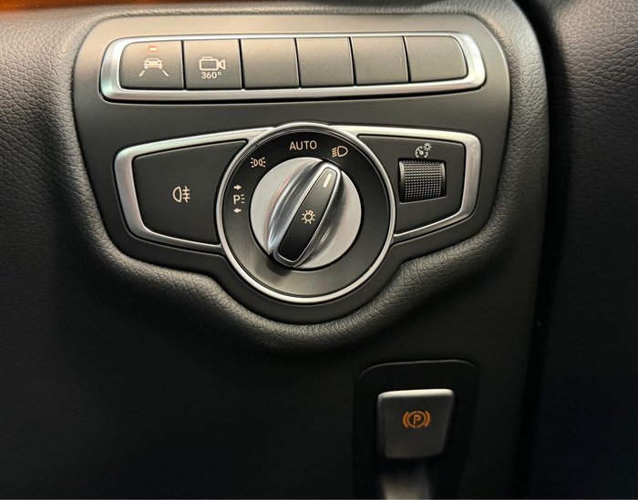 2022 Mercedes-Benz V-Class V300 d AMG Avantgarde