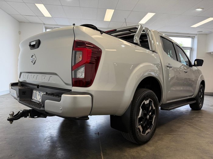 2021 Nissan Navara ST-X