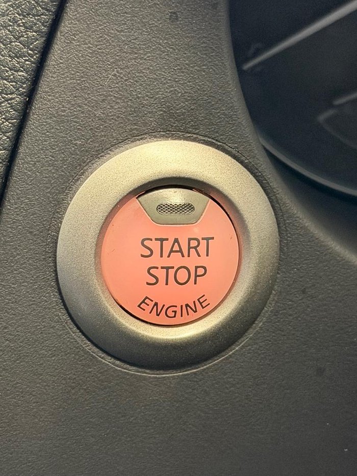 2021 Nissan Navara ST-X