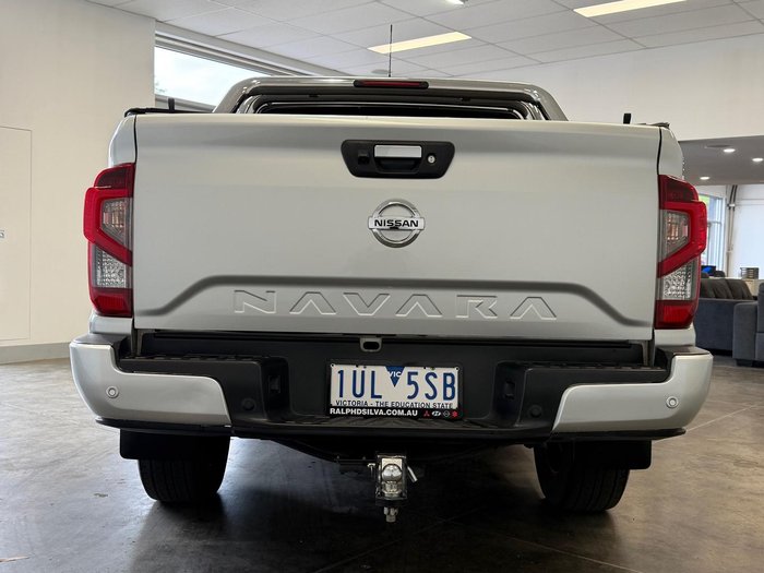 2021 Nissan Navara ST-X