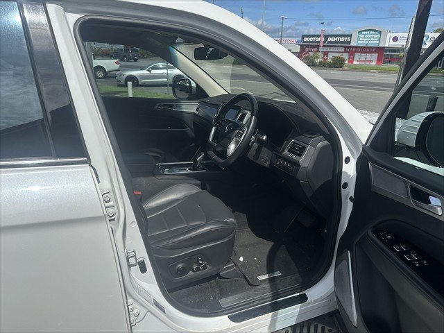 2021 SsangYong Rexton ELX