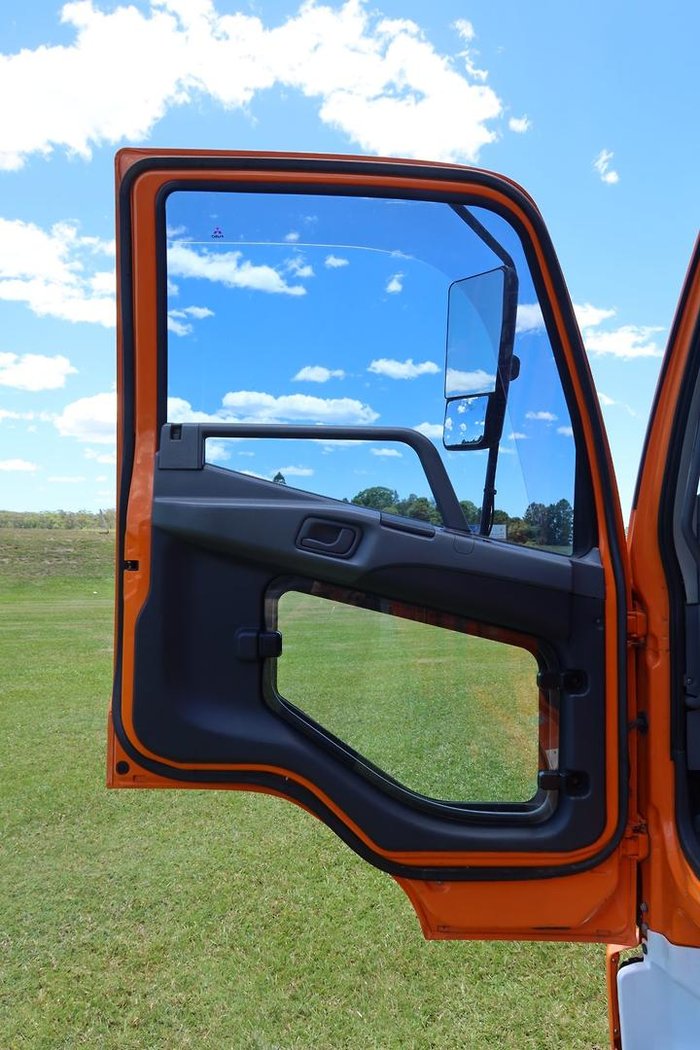 2012 Fuso Fighter 1024