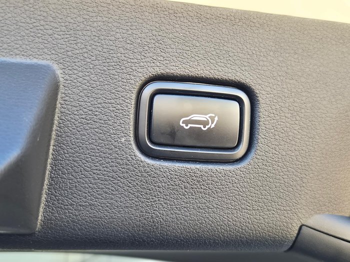 2023 Kia Sportage SX+