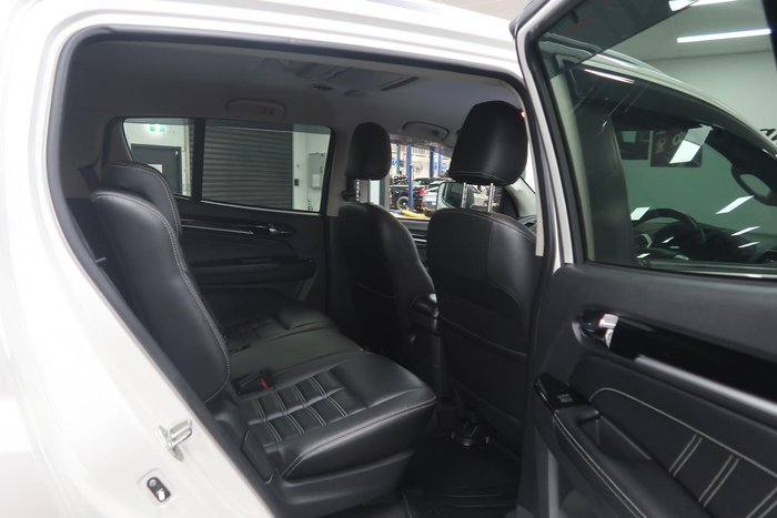 2020 Isuzu MU-X LS-T