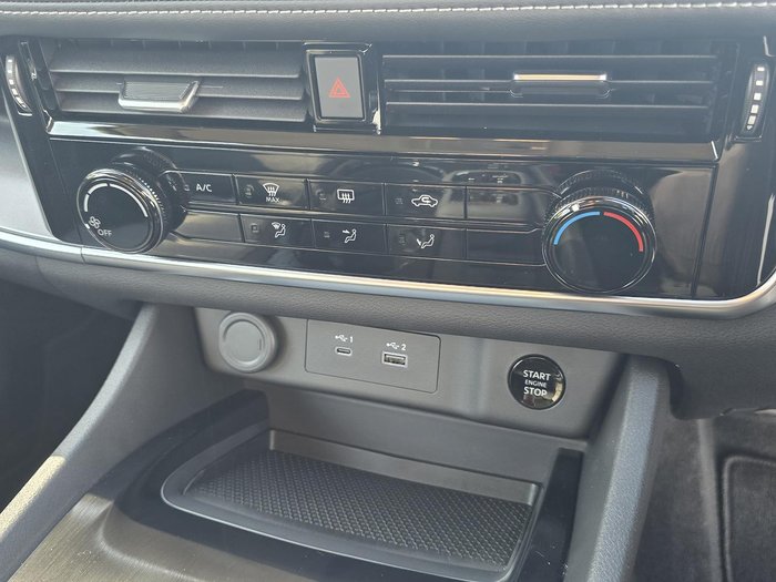 2024 Nissan X-TRAIL ST