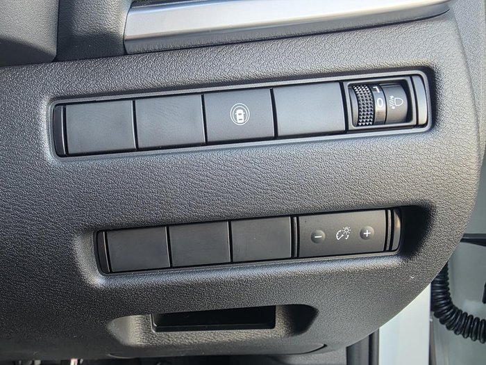 2024 Nissan X-TRAIL ST