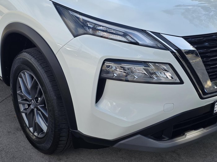 2024 Nissan X-TRAIL ST