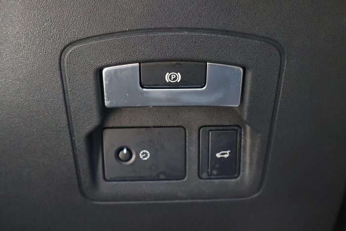 2018 Land Rover Range Rover Velar D240 SE L560 MY18 AWD Fuji White