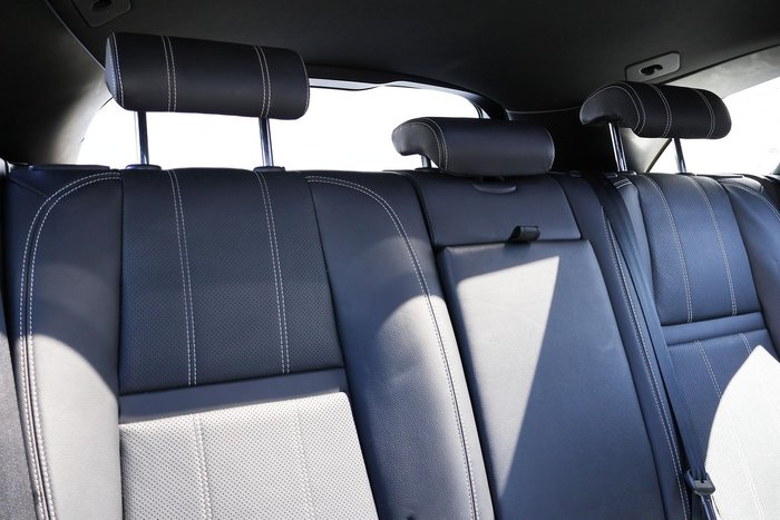 2018 Land Rover Range Rover Velar D240 SE L560 MY18 AWD Fuji White