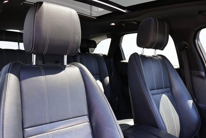 2018 Land Rover Range Rover Velar D240 SE L560 MY18 AWD Fuji White