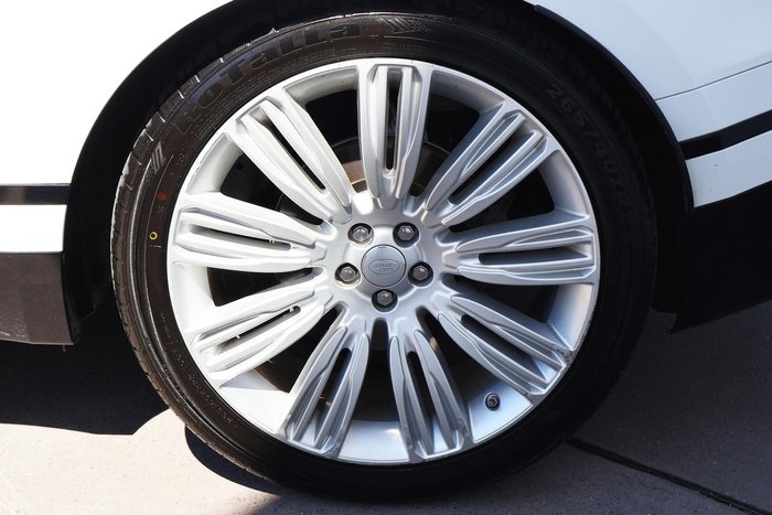 2018 Land Rover Range Rover Velar D240 SE L560 MY18 AWD Fuji White