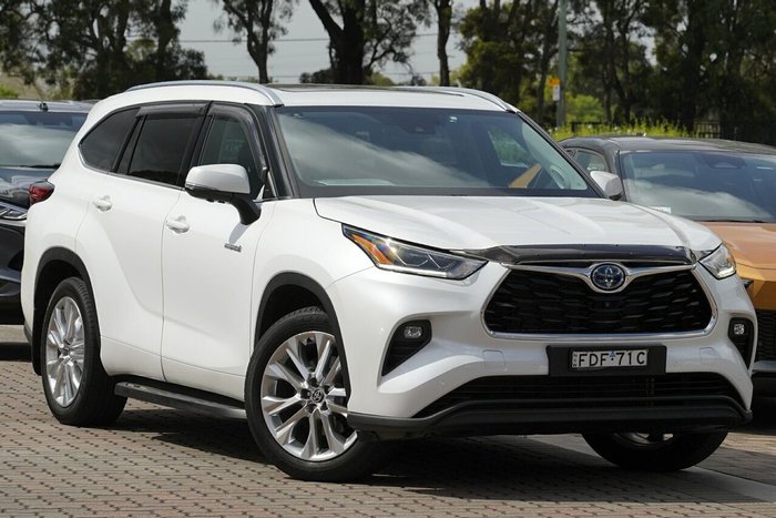 2023 Toyota Kluger Grande