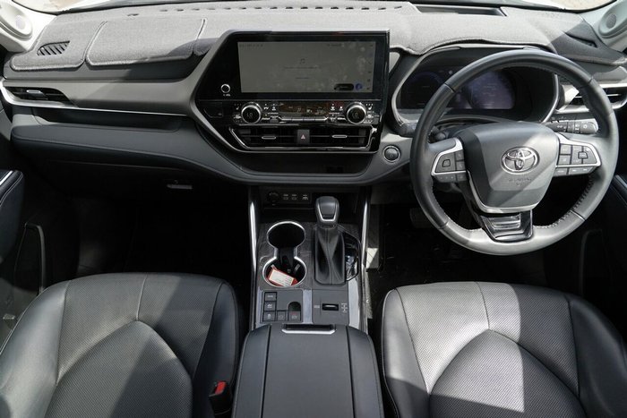 2023 Toyota Kluger Grande