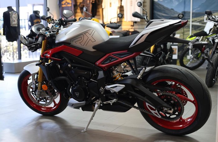 2025 Triumph Street Triple 765 RX Street Triple Silver