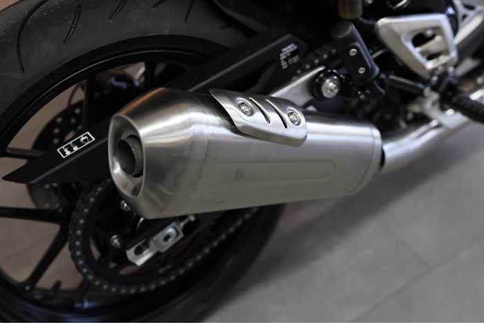 2025 Triumph Speed 400 Speed Four White