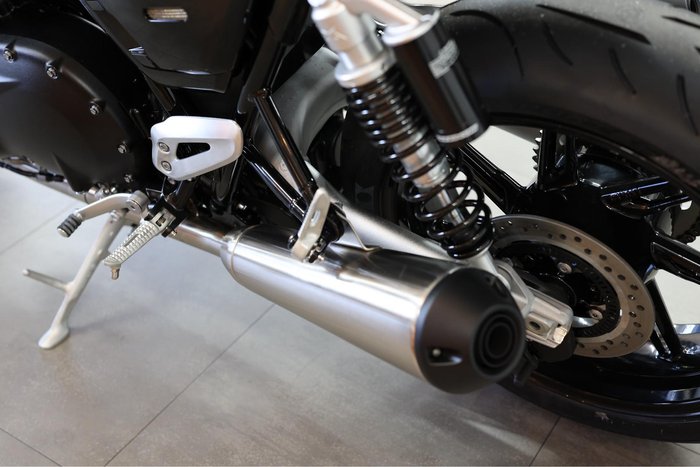 2025 Triumph Speed Twin 1200 Speed Twin Black