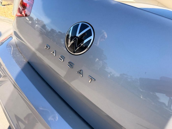 2022 Volkswagen Passat 140TSI Business