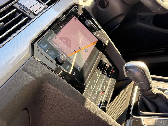 2022 Volkswagen Passat 140TSI Business