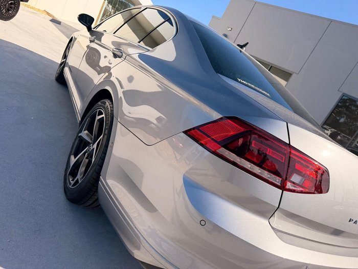 2022 Volkswagen Passat 140TSI Business