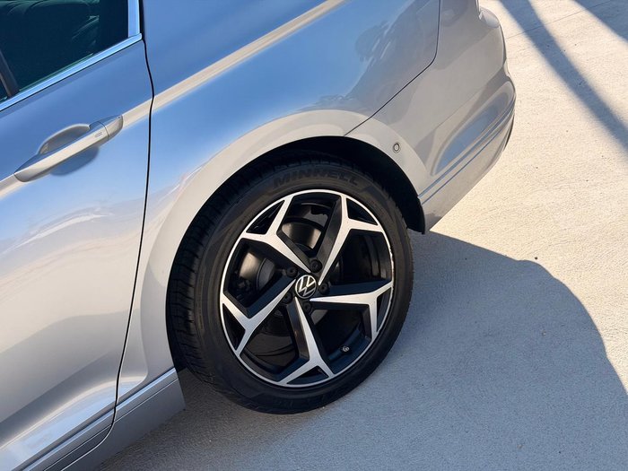 2022 Volkswagen Passat 140TSI Business