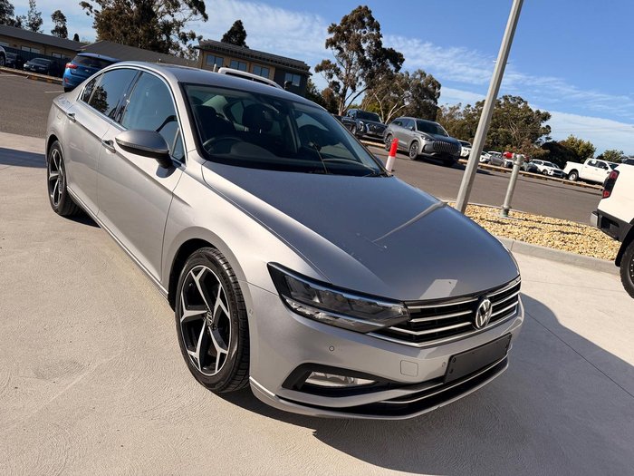 2022 Volkswagen Passat 140TSI Business