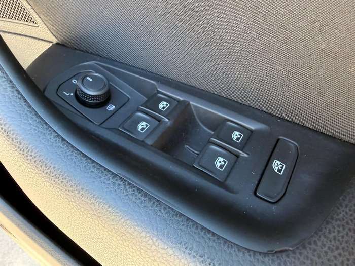 2022 Volkswagen Passat 140TSI Business