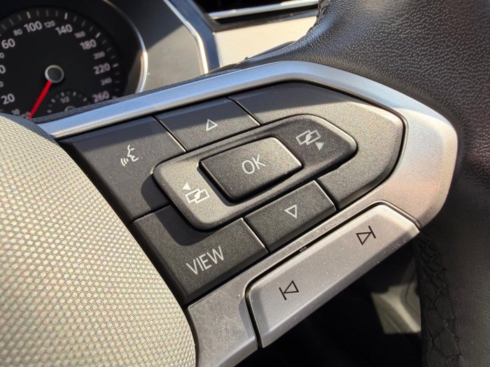 2022 Volkswagen Passat 140TSI Business