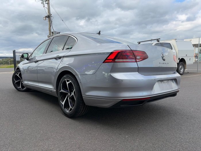 2022 Volkswagen Passat 140TSI Business